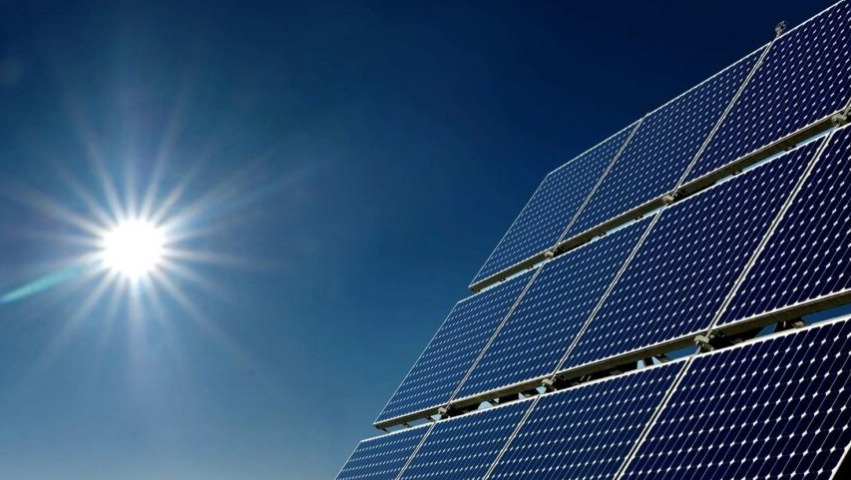 Financiamento de energia solar: alta demanda para financiar a instalação de painéis solares ganha novas linhas de crédito