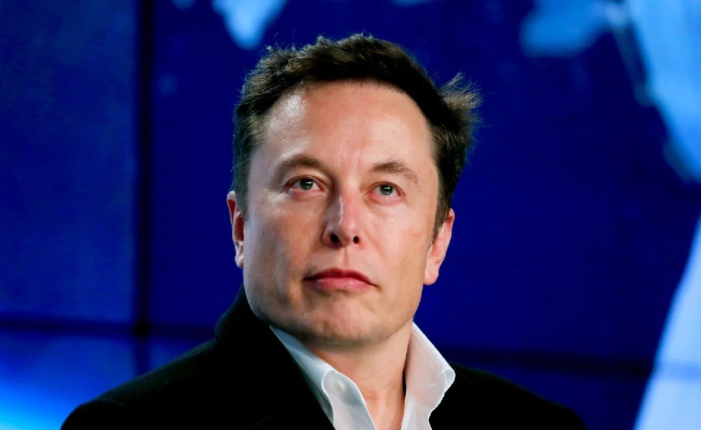 Elon Musk, o polêmico chefão da Tesla, é a figura mais importante no mundo dos carros em 2021?