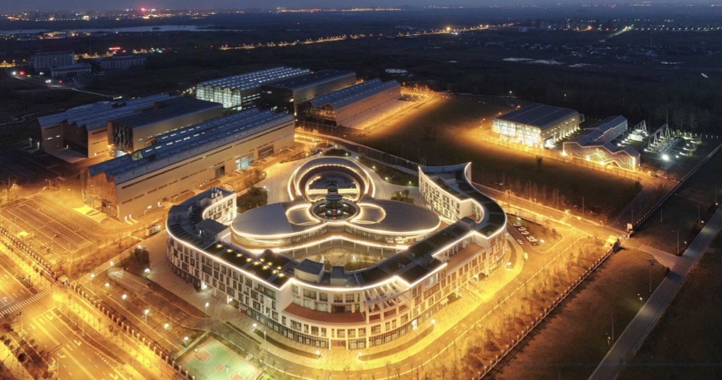 China lança sua maior instalação de pesquisa de energia de fusão na tentativa de construir sol artificial