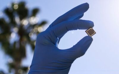 Novo material aumenta a eficiência e a estabilidade de células solares de perovskita